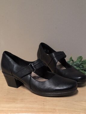 Women’s Emslie Lulin Black Mary Jane Block Heel Leather Pumps - Classic Comfort